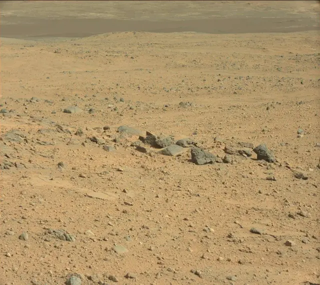 Sol 417: Mast Camera (Mastcam)