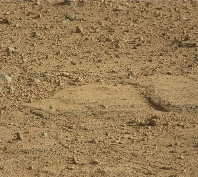 Sol 417: Mast Camera (Mastcam)