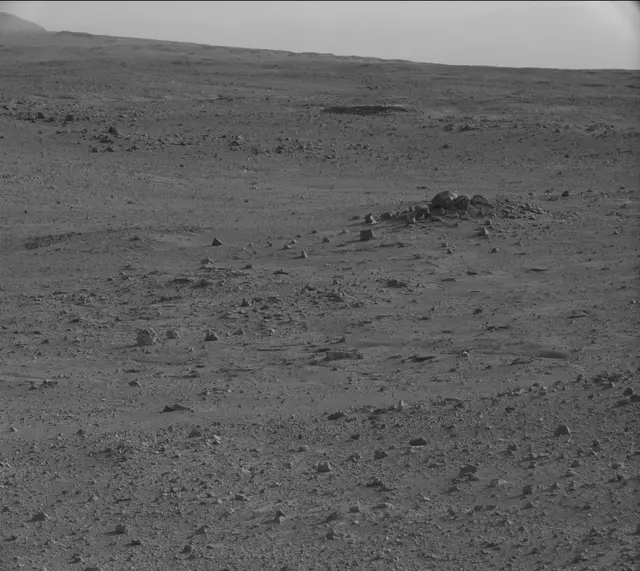 Sol 419: Mast Camera (Mastcam)