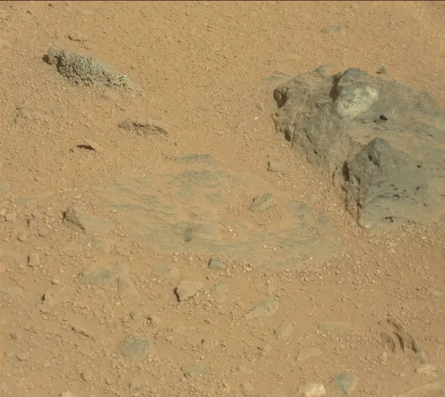 Sol 421: Mast Camera (Mastcam)