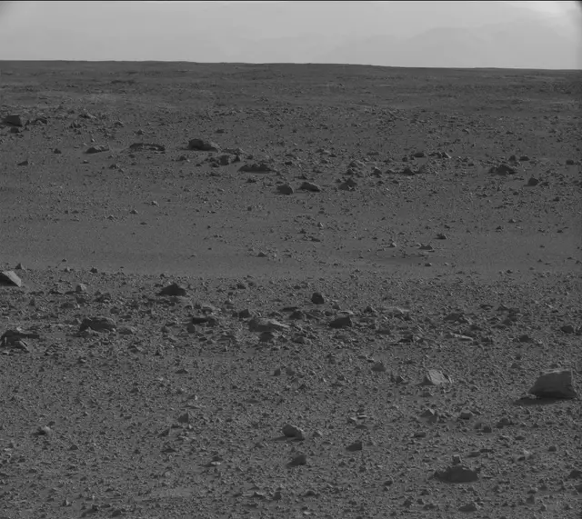 Sol 422: Mast Camera (Mastcam)