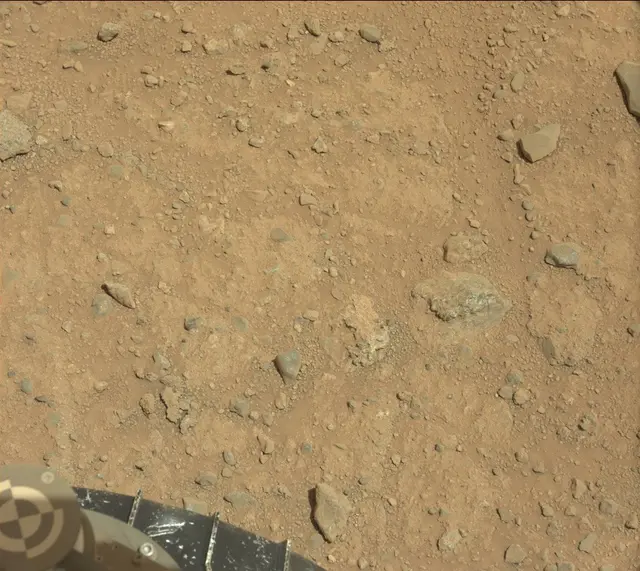 Sol 424: Mast Camera (Mastcam)