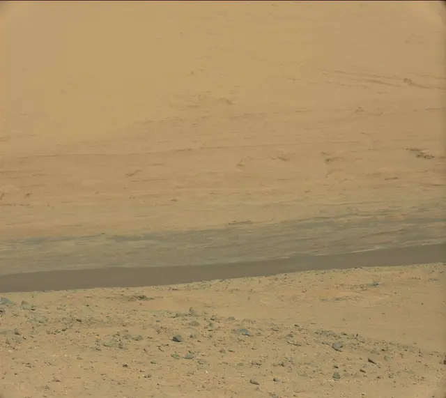 Sol 425: Mast Camera (Mastcam)