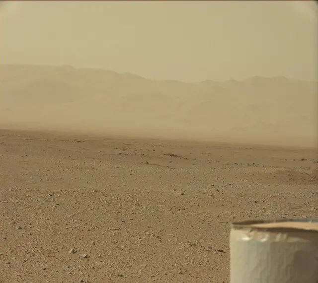 Sol 425: Mast Camera (Mastcam)