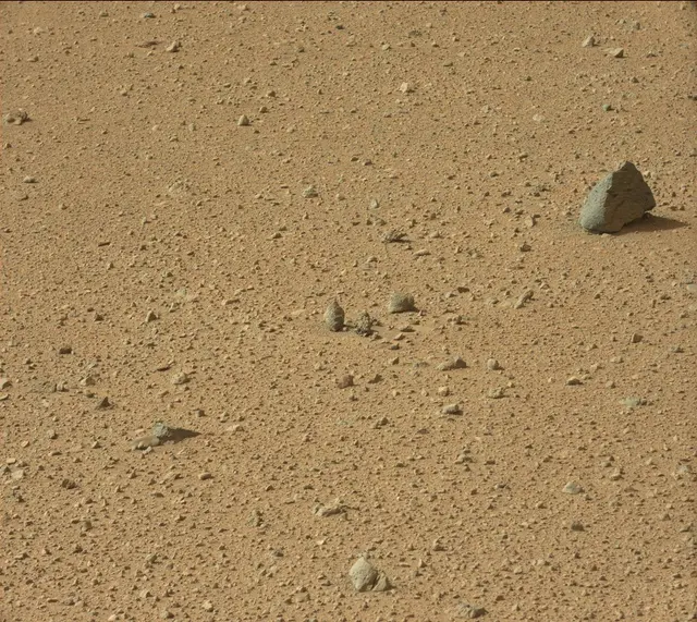 Sol 425: Mast Camera (Mastcam)