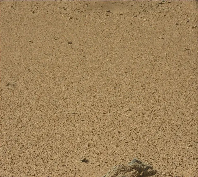 Sol 425: Mast Camera (Mastcam)