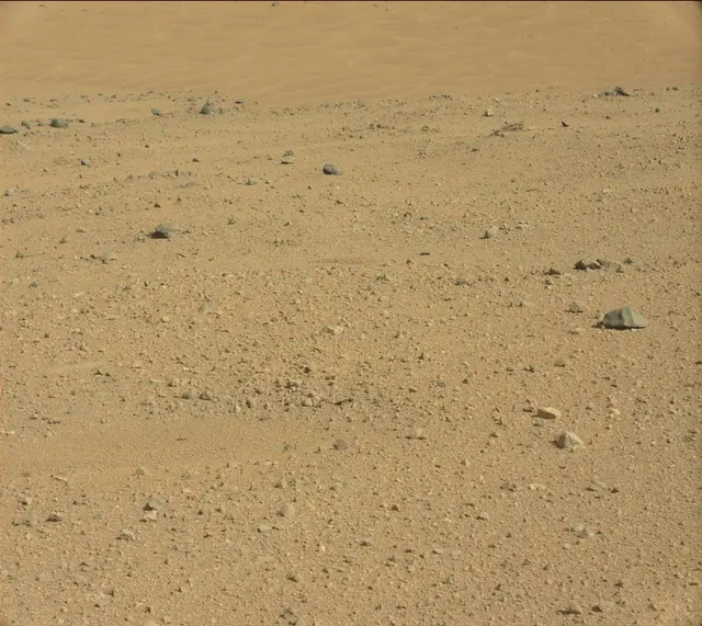 Sol 425: Mast Camera (Mastcam)