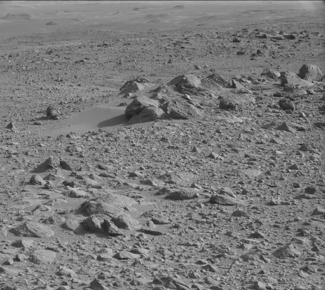 Sol 426: Mast Camera (Mastcam)