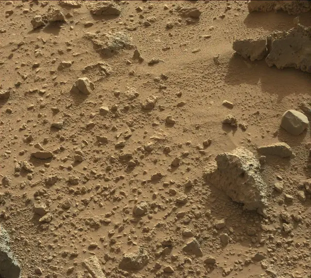 Sol 426: Mast Camera (Mastcam)