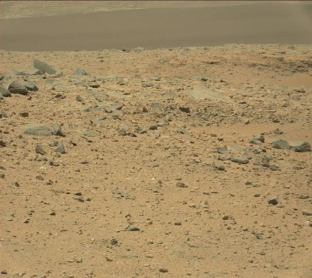 Sol 426: Mast Camera (Mastcam)