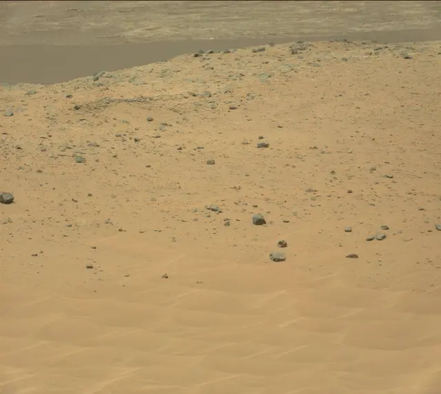 Sol 426: Mast Camera (Mastcam)