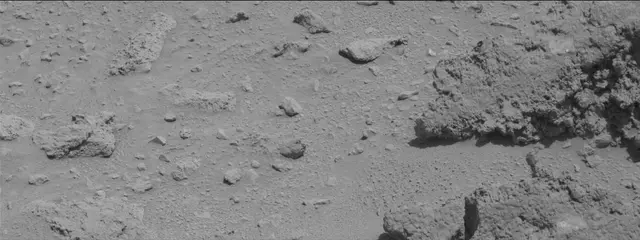 Sol 429: Mast Camera (Mastcam)