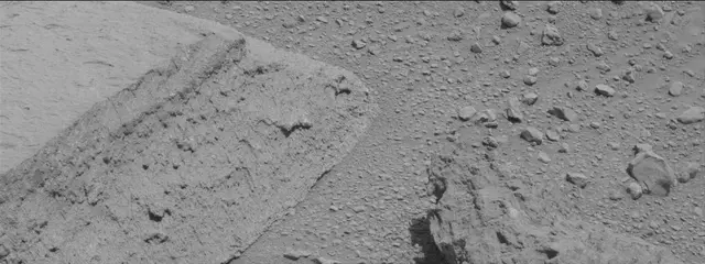 Sol 429: Mast Camera (Mastcam)