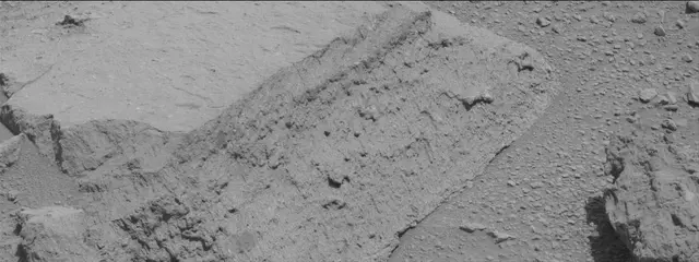 Sol 429: Mast Camera (Mastcam)