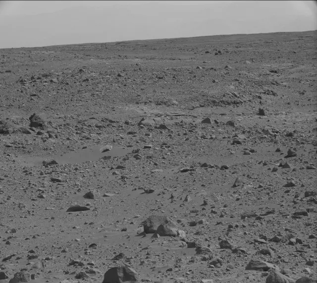 Sol 429: Mast Camera (Mastcam)