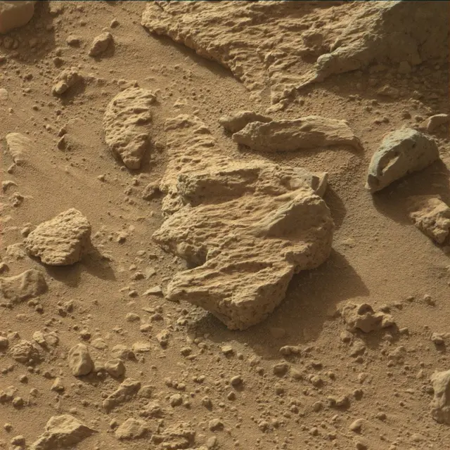 Sol 430: Mast Camera (Mastcam)