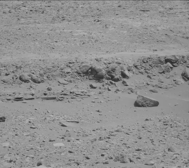 Sol 431: Mast Camera (Mastcam)