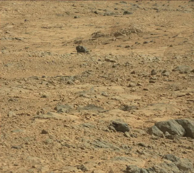 Sol 435: Mast Camera (Mastcam)