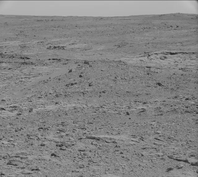 Sol 437: Mast Camera (Mastcam)