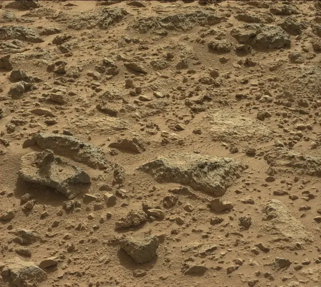 Sol 437: Mast Camera (Mastcam)