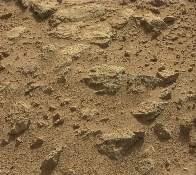 Sol 437: Mast Camera (Mastcam)