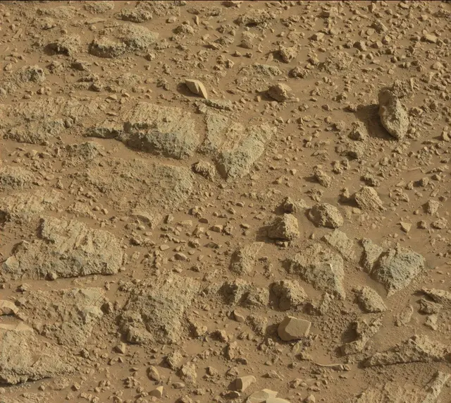 Sol 437: Mast Camera (Mastcam)
