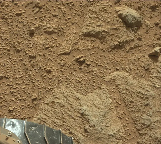 Sol 437: Mast Camera (Mastcam)