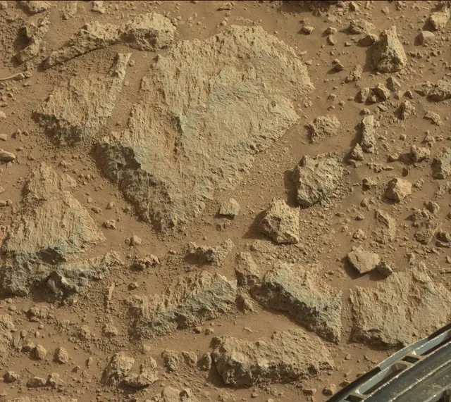 Sol 437: Mast Camera (Mastcam)