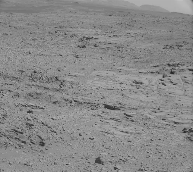 Sol 438: Mast Camera (Mastcam)