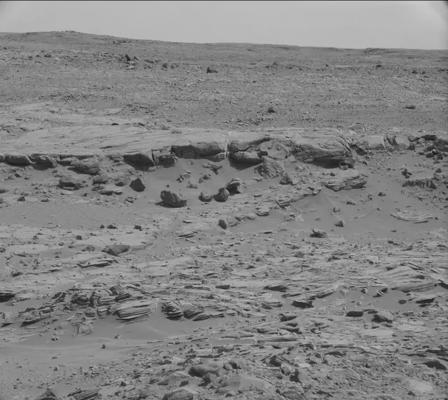 Sol 438: Mast Camera (Mastcam)