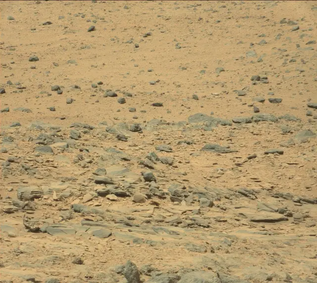 Sol 438: Mast Camera (Mastcam)