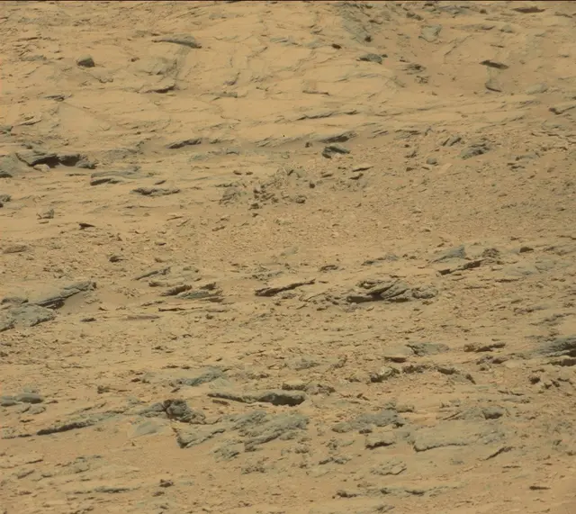 Sol 438: Mast Camera (Mastcam)