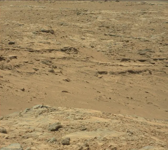 Sol 438: Mast Camera (Mastcam)