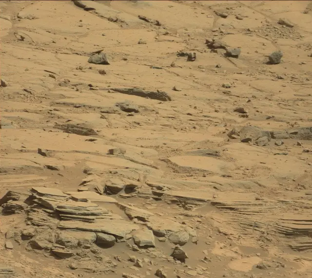 Sol 439: Mast Camera (Mastcam)