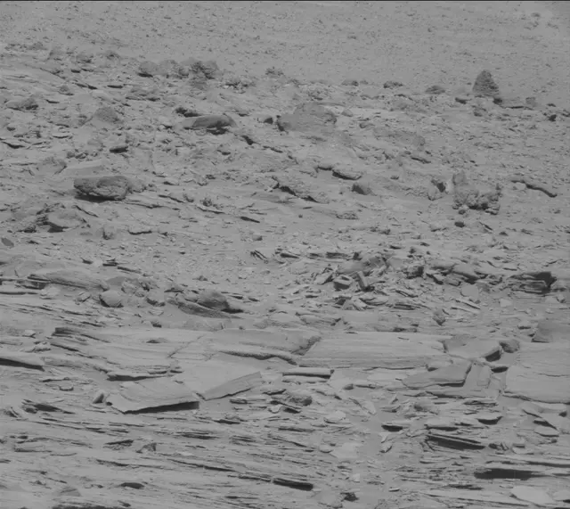 Sol 439: Mast Camera (Mastcam)