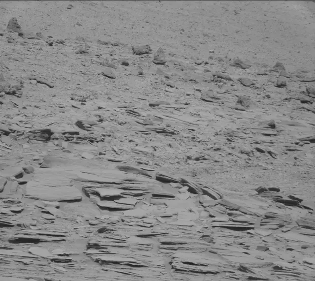 Sol 439: Mast Camera (Mastcam)
