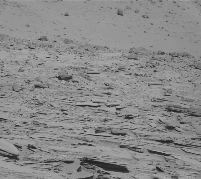 Sol 439: Mast Camera (Mastcam)
