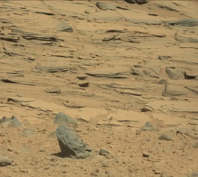 Sol 439: Mast Camera (Mastcam)