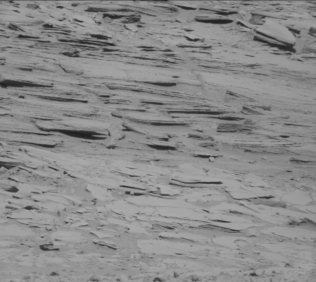 Sol 439: Mast Camera (Mastcam)