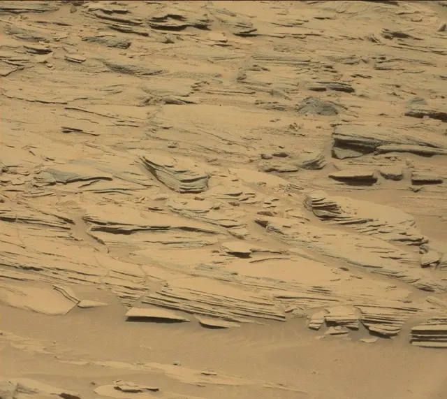 Sol 439: Mast Camera (Mastcam)