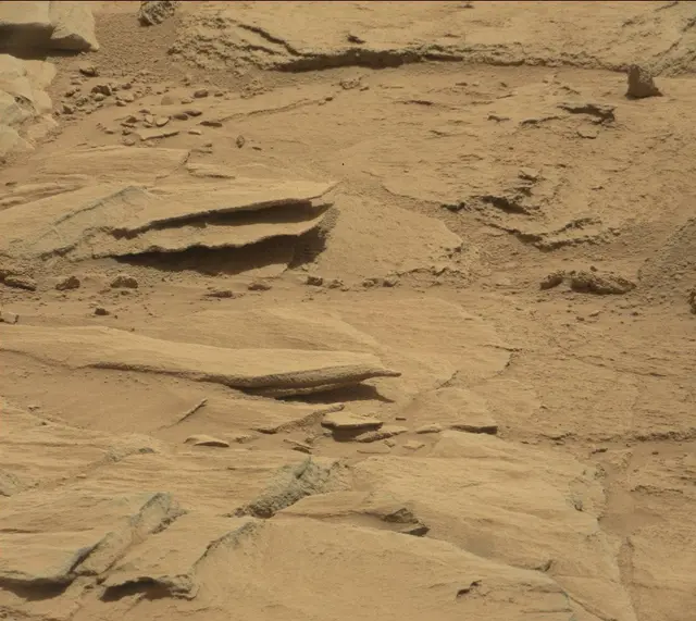 Sol 439: Mast Camera (Mastcam)