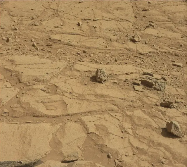 Sol 440: Mast Camera (Mastcam)