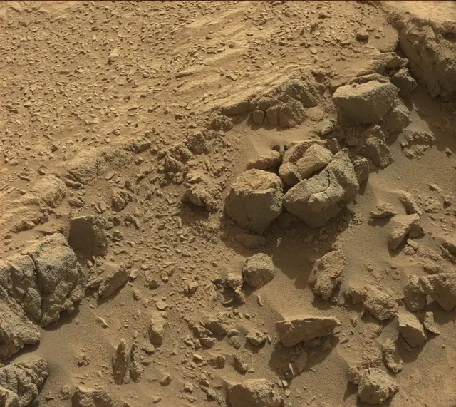 Sol 440: Mast Camera (Mastcam)