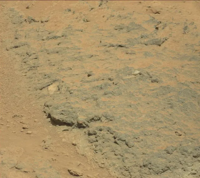Sol 465: Mast Camera (Mastcam)