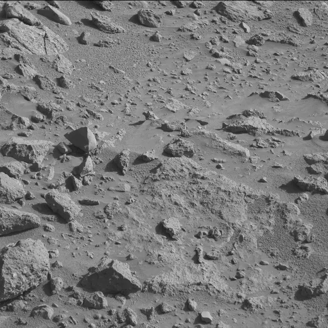Sol 468: Mast Camera (Mastcam)
