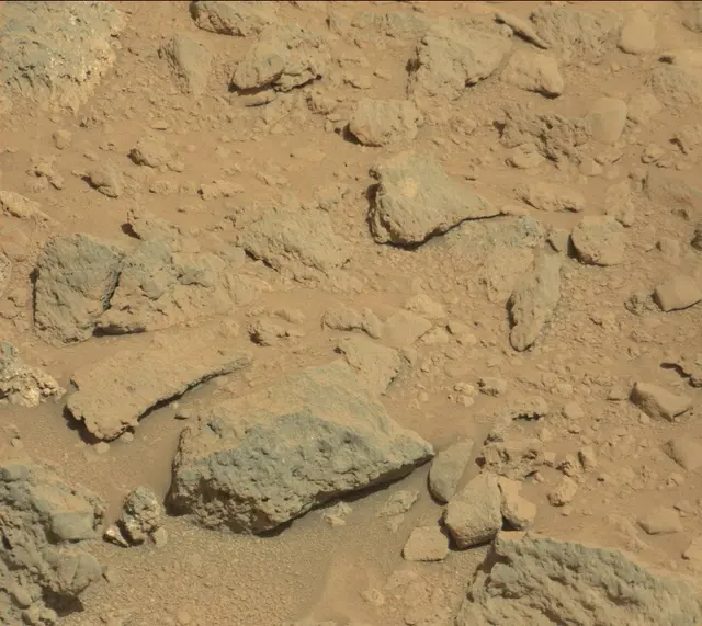 Sol 469: Mast Camera (Mastcam)