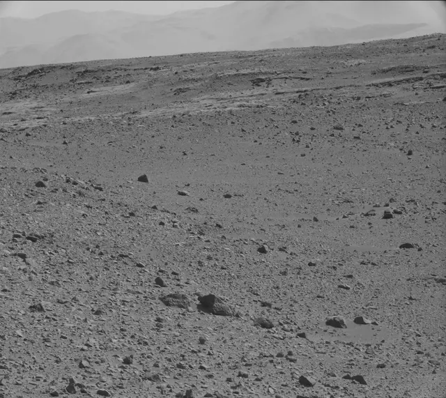Sol 477: Mast Camera (Mastcam)