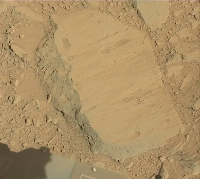 Sol 477: Mast Camera (Mastcam)