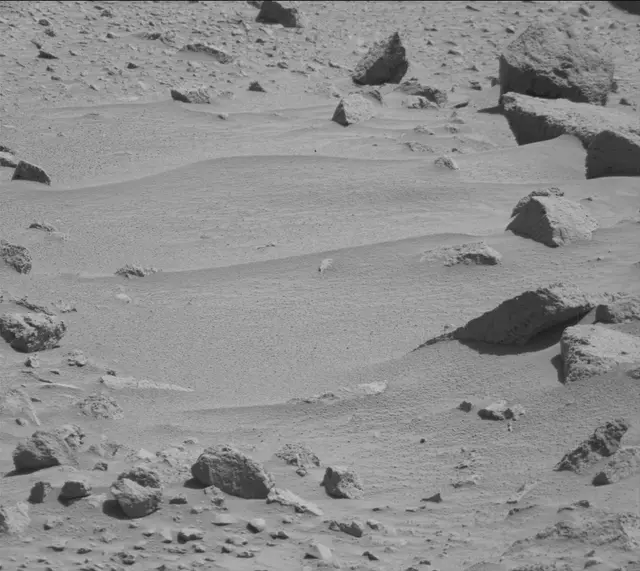 Sol 478: Mast Camera (Mastcam)