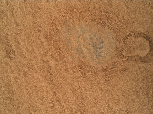 Sol 485: Mars Hand Lens Imager (MAHLI)